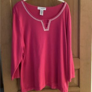 WOMAN SAG HARBOR SWEATER PINK WITH EMBELLISHED NECKLINE SIZE 1X